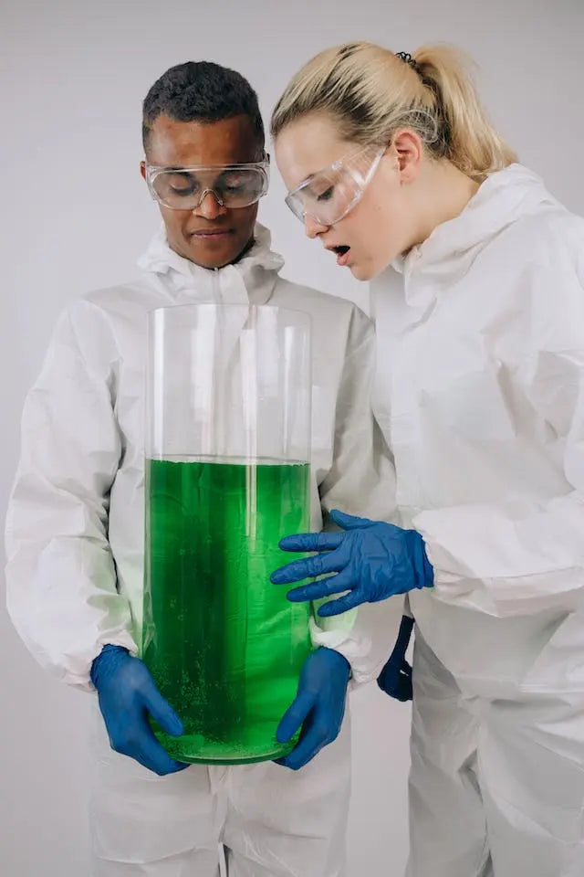 Panduan Untuk Menangani (Safety) Asam di Laboratorium